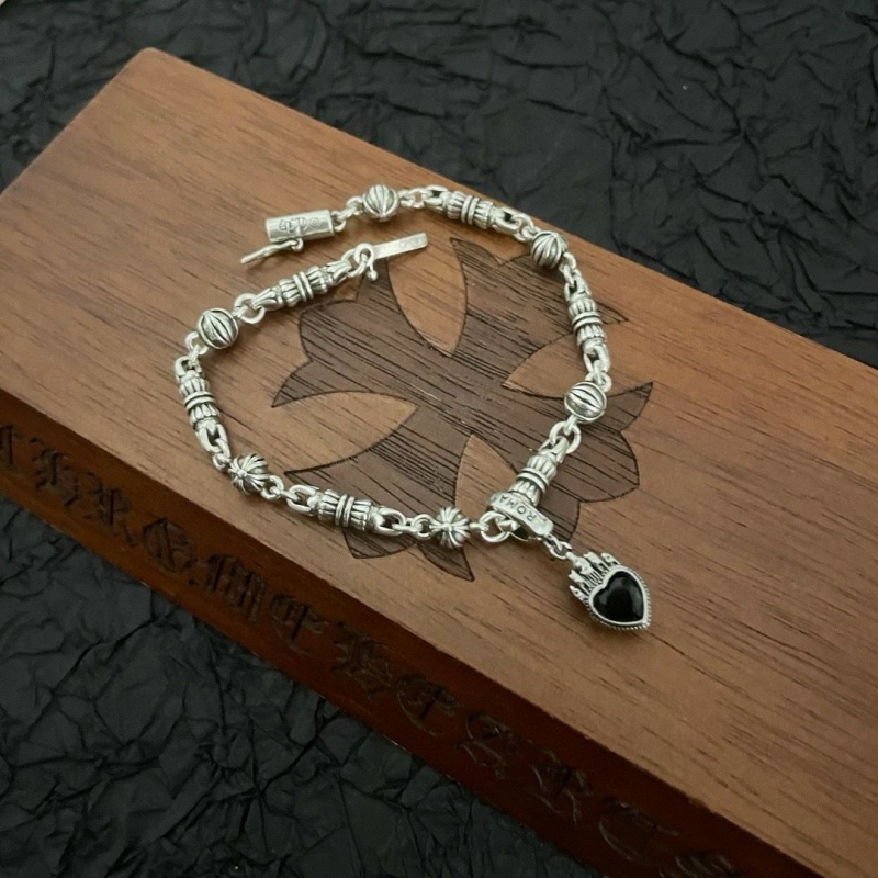 Ch*0me He**ts bracelets